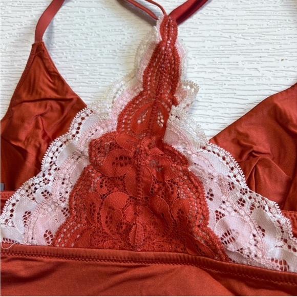 Aerie Orange Green Silky White Lace Bralette Bundle Small - Picture 4 of 7